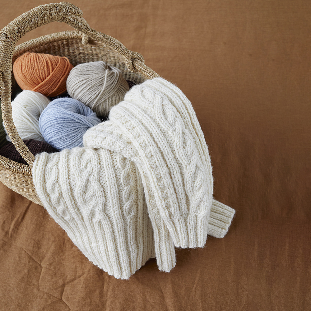 Debbie Bliss British Wool Aran - view 6