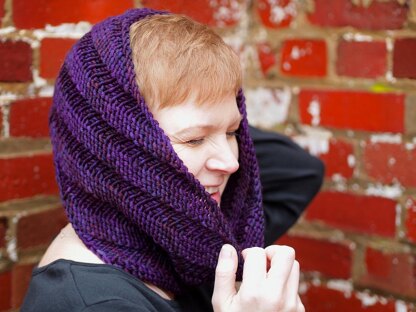 Squishy Spiral Cowl