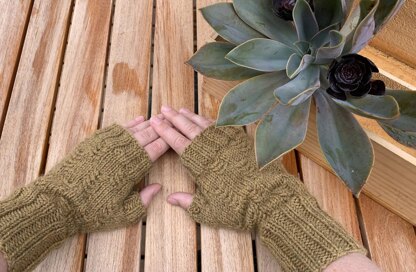 Feather Brushed Mitts