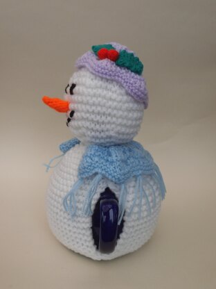 Snowlady Tea Cosy Knitting Pattern