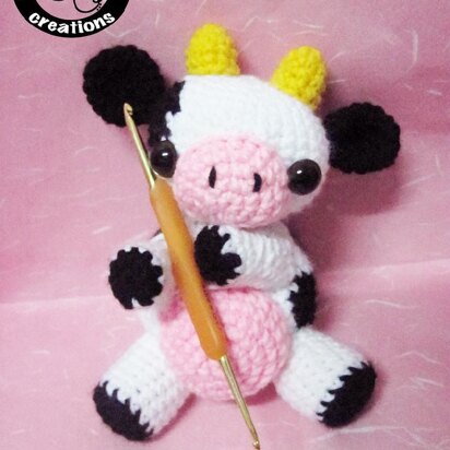 Calleigh the crocheting cow