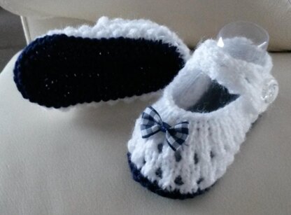 Girls Lacey Baby Shoes Knitting Pattern DK