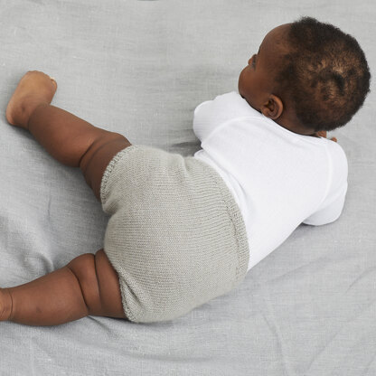 Orion Bloomers - Shorts Knitting Pattern For Babies in Debbie Bliss Luna