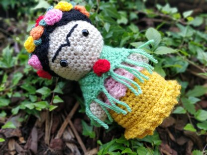 Amigurumi de frida kahlo online