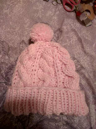Chunky cable hat