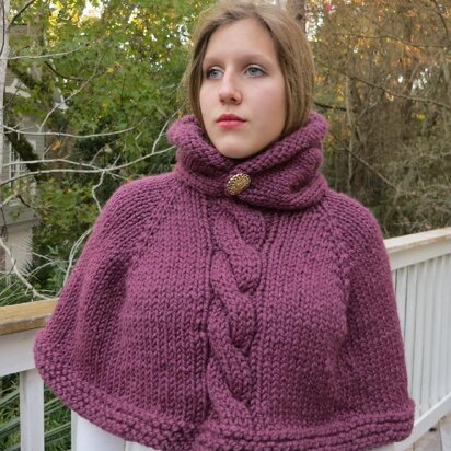 Hooded Poncho Brittaney - knitting pattern