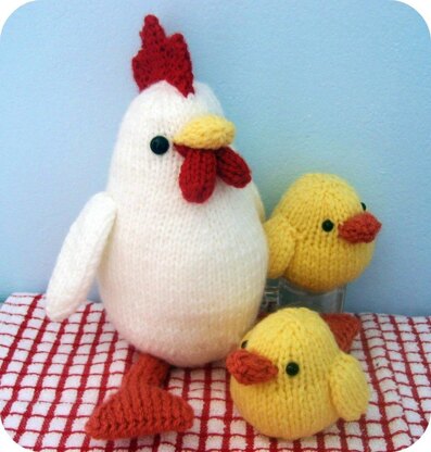 Easter Toy Knitting Patterns - Hen and Chicks