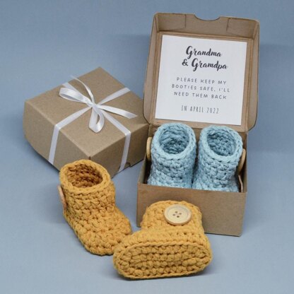 Simple baby booties