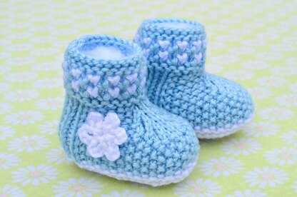 Boot Style Twinkle-Twinkle Baby Booties