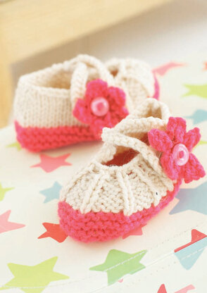 Babies Shoes in Sirdar Snuggly DK - 4527 - Downloadable PDF