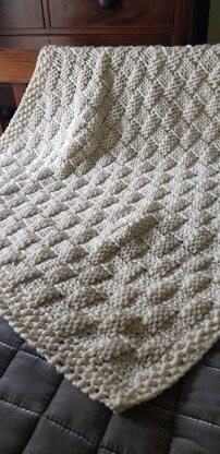Basket Stitch Chunky Baby Blanket