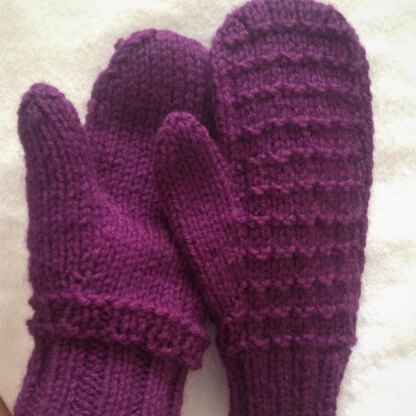 Warm waffle stitch Mittens