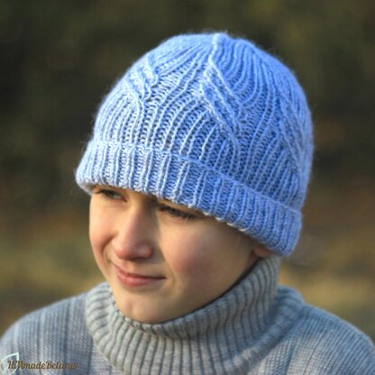 The Nicholas cable hat