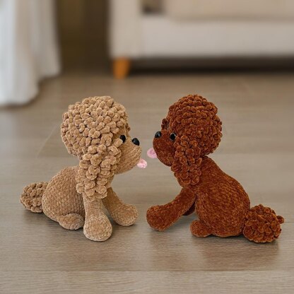 Poodle toy, teacup