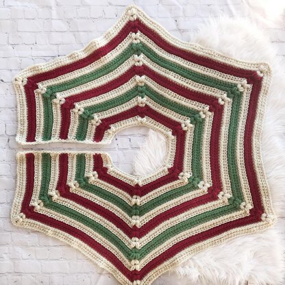 Homestead Christmas Tree Skirt