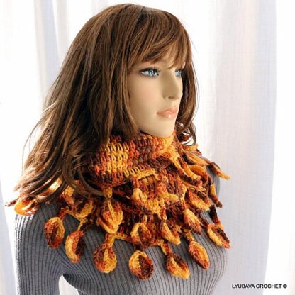 Circle Scarf "Autumn Leaves Fall"