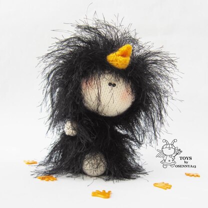 Pebble doll Crow