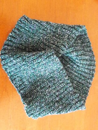 2x2 rib infinity cowl