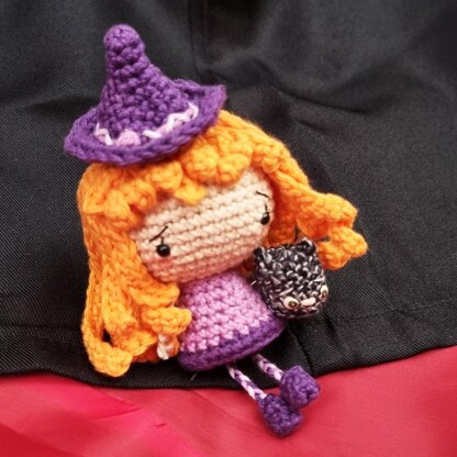 Mauve the Witch