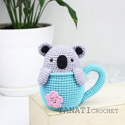 Rattle koala in the cup