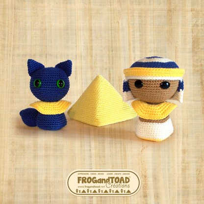 CHIBI - Egypt - Bastet Cat Pharaoh Pyramid- FROGandTOAD Créations