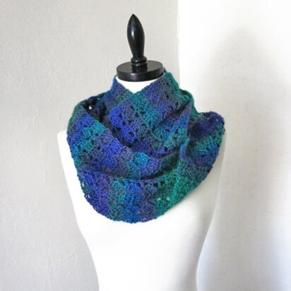 Slanting Squares Mobius Scarf