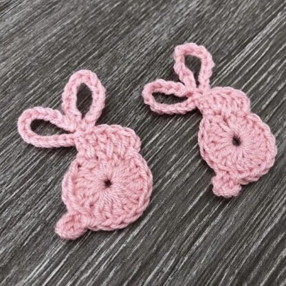 Bunny crochet applique