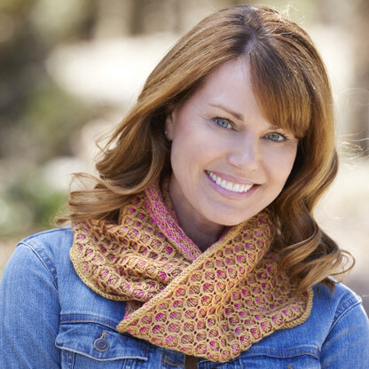 848 Lantana Cowl - Knitting Pattern for Women in Valley Yarns Charlemont 