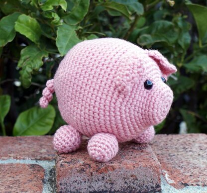 Roly Poly Piggy Pig Amigurumi