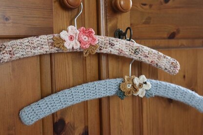 Vintage Flower Hangers