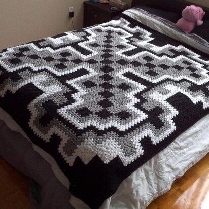 Frost Queen Blanket