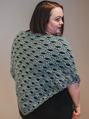 Shells Crochet Shawl