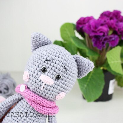 Toy crochet pattern of Cat