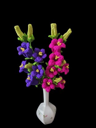 Crochet Canterbury bells flowers