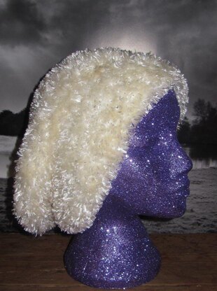 Snowball slouch hat