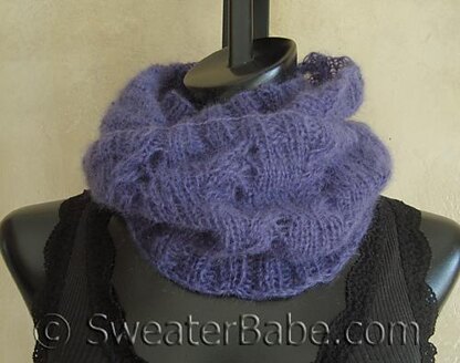 #104 Mohair Lace Mobius Cowl