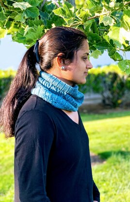 Tuberose Cowl