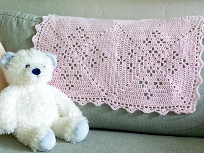 Floral Petal Filet Motif Crochet Baby Blanket