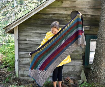 Stepwise shawl