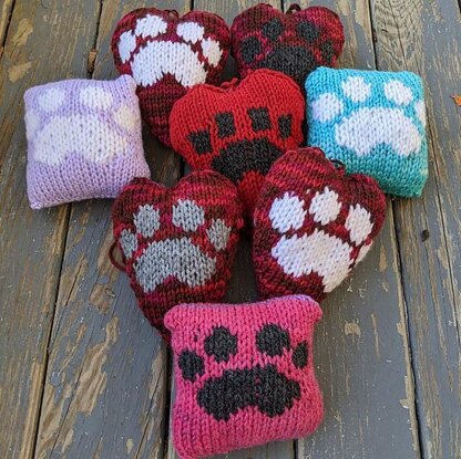 Paw Print Pin Cushion