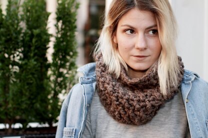 Rocky Coast Cowl