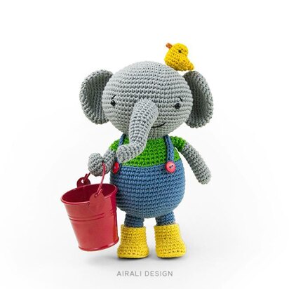 Martin the amigurumi Elephant