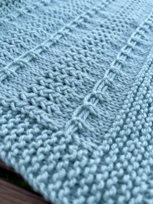 Ripple Twist Blanket