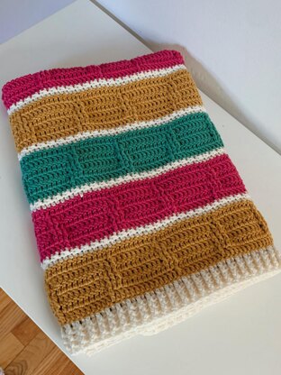 The Bejeweled Boxes Blanket