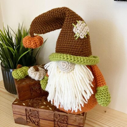 Pumpkin Gardner Gnome Crochet Pattern - 507