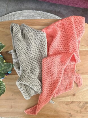 Coral Cove Scarf