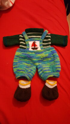 Knit a teddy outfits