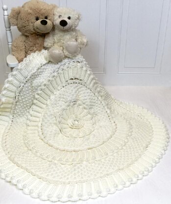 Chantilly Matelassé Crochet Baby Blanket