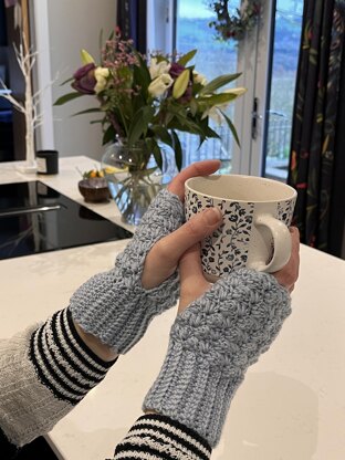 Aspen Fingerless Mitts