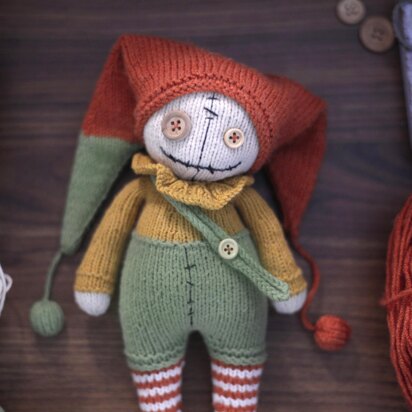 Peter Halloween clown doll knitting pattern